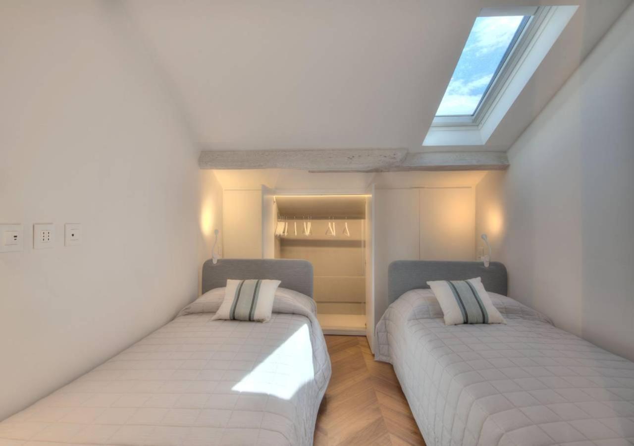 Livin' Portofino Sea Apartment ซานตา มาร์เกอริตา ลีกูเร ภายนอก รูปภาพ