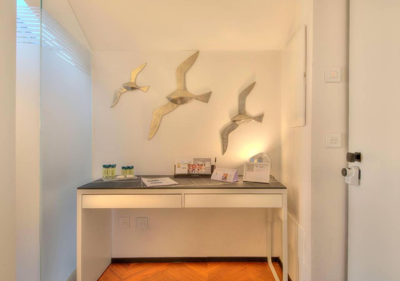Livin' Portofino Sea Apartment ซานตา มาร์เกอริตา ลีกูเร ภายนอก รูปภาพ